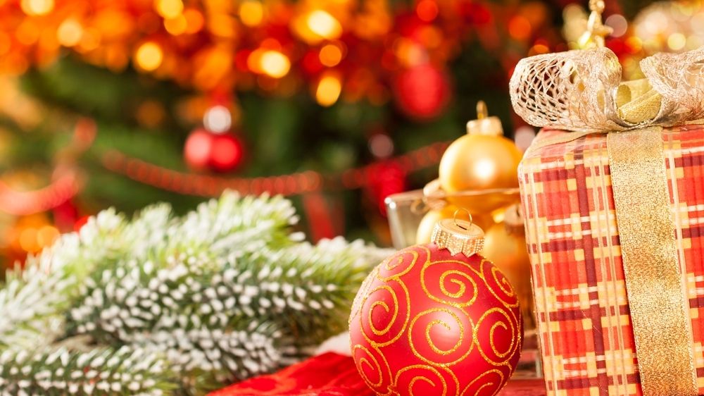 Vánoční beránek udělá pod stromečkem radost dětem, jejichž rodiče si dárky nemohou dovolit